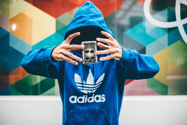 anonym
